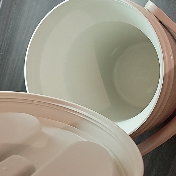 Vintage Coleman Polylite 1 One Gallon Water Cooler Jug #5596 Red  White 1995 - Picture 6 of 7